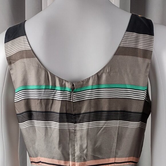 Banana Republic 100% Silk Striped Sheath Dress with Pockets Size 4P Casey Style - Picture 5 of 11